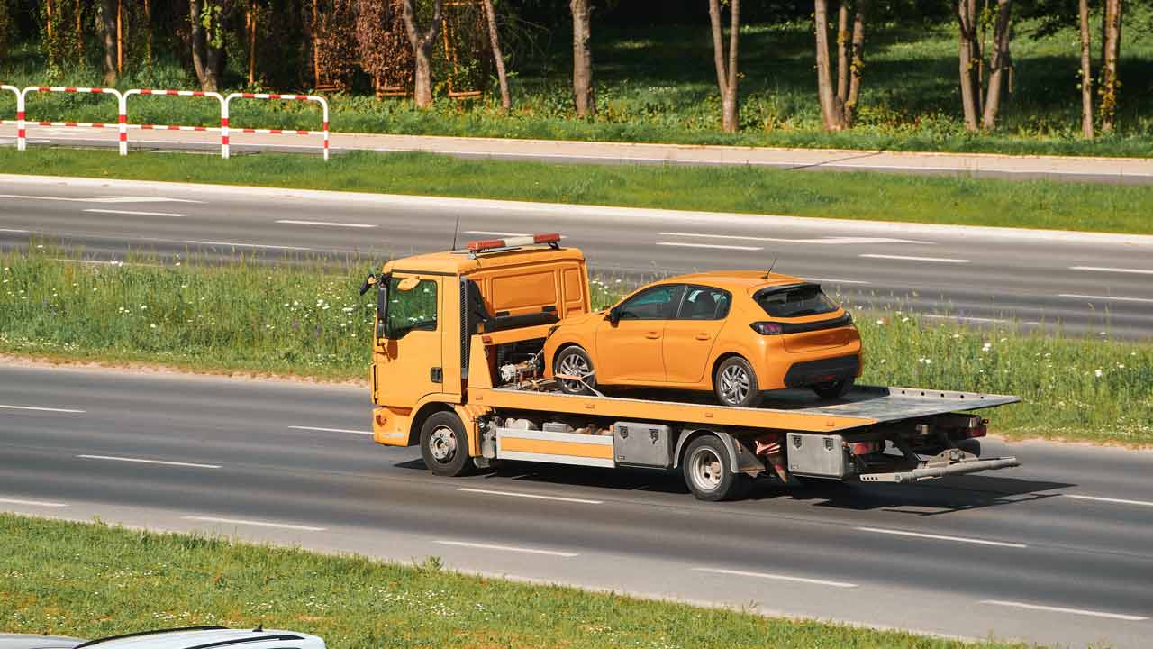 Schnelle Abholung durch Autoverwertung Itzehoe